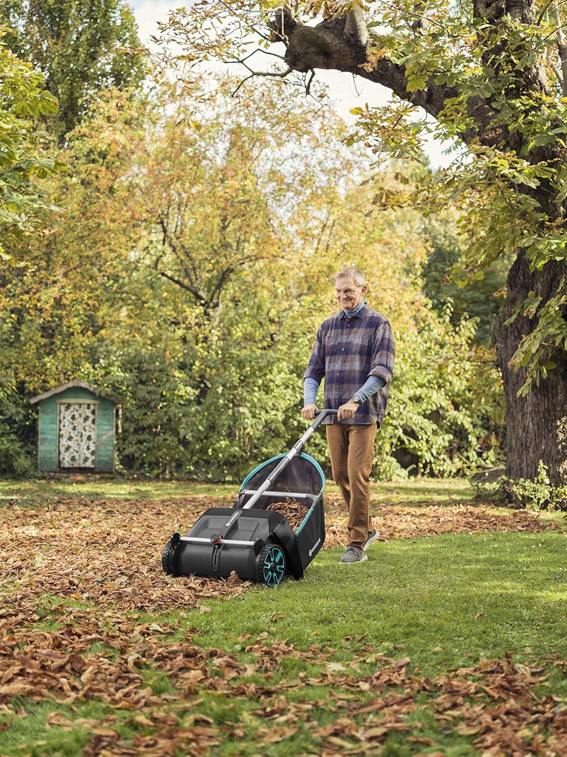 GARDENA (03565) Lawn and Leaf Collector, Durable and Easy to Manuever Push Lawn and Leaf Sweeper with Large Capacity 3.2 cu. ft. Mesh Collection Hopper Bag