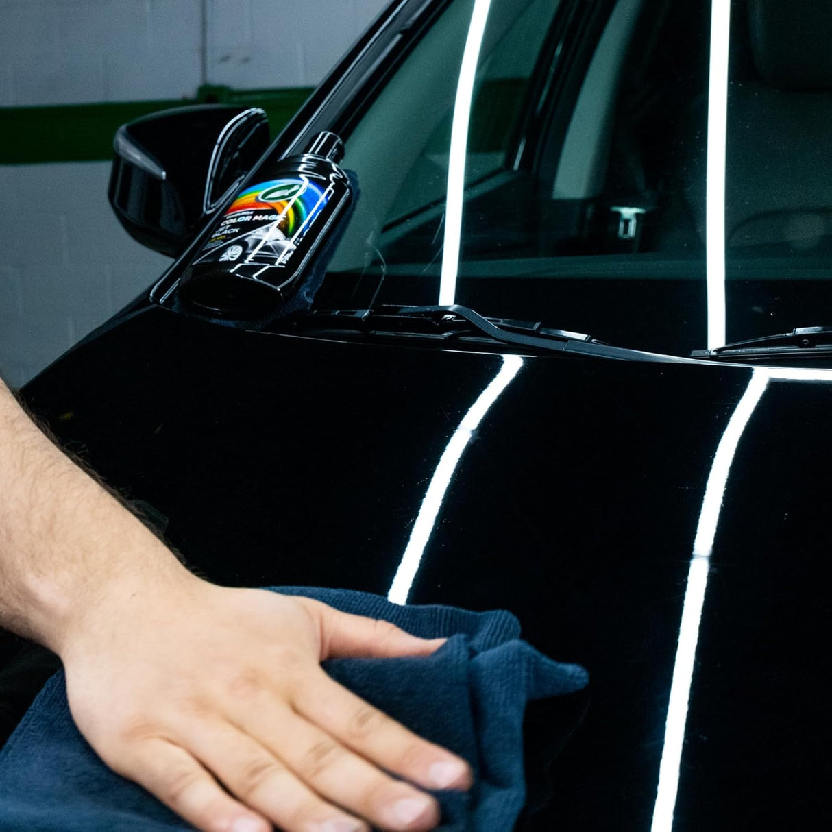 Turtle Wax 52708 Color Magic Car Paintwork Polish Restores Colour & Shine Black 500ml